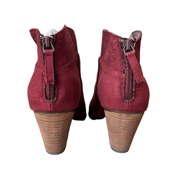Violet & Red Jackson Lazer Cut Topline Ankle Boots Size 7.5 Burgundy Red NEW - Picture 4 of 11